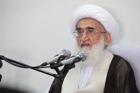 آرمان امام خمینی(ره) در بانکداری محقق نشده است